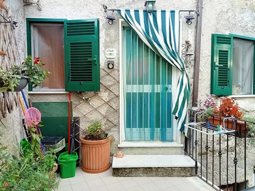 Immagine 2 di Appartamento in vendita  in unica Mangia a Sesta Godano