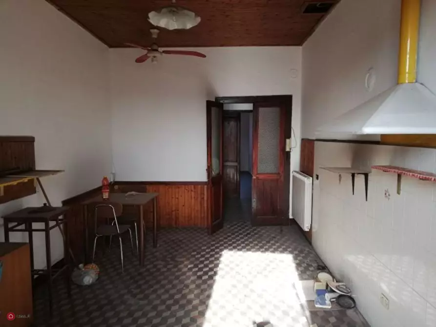 Immagine 8 di Appartamento in vendita  in Borgo San Bernardo 6 a Brugnato