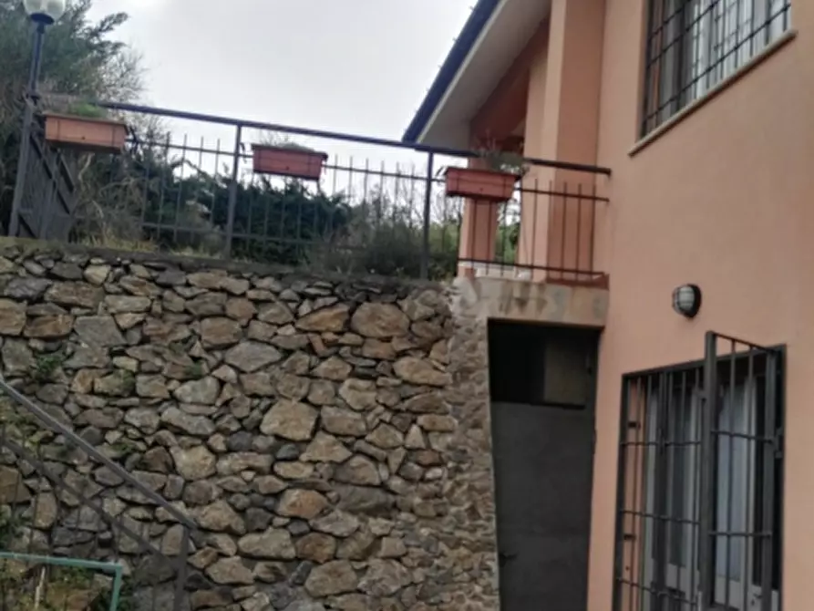 Immagine 2 di Villa in vendita  in Via Natta a Celle Ligure