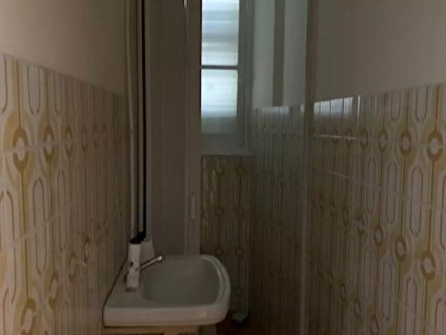 Immagine 16 di Attività commerciale in vendita  in via aurelia di ponente 48 a Cogoleto