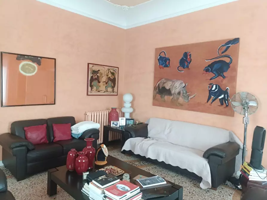 Immagine 15 di Appartamento in vendita  a Savona