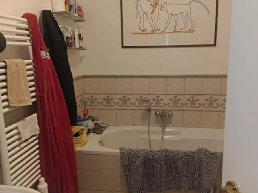 Immagine 3 di Appartamento in vendita  a Savona