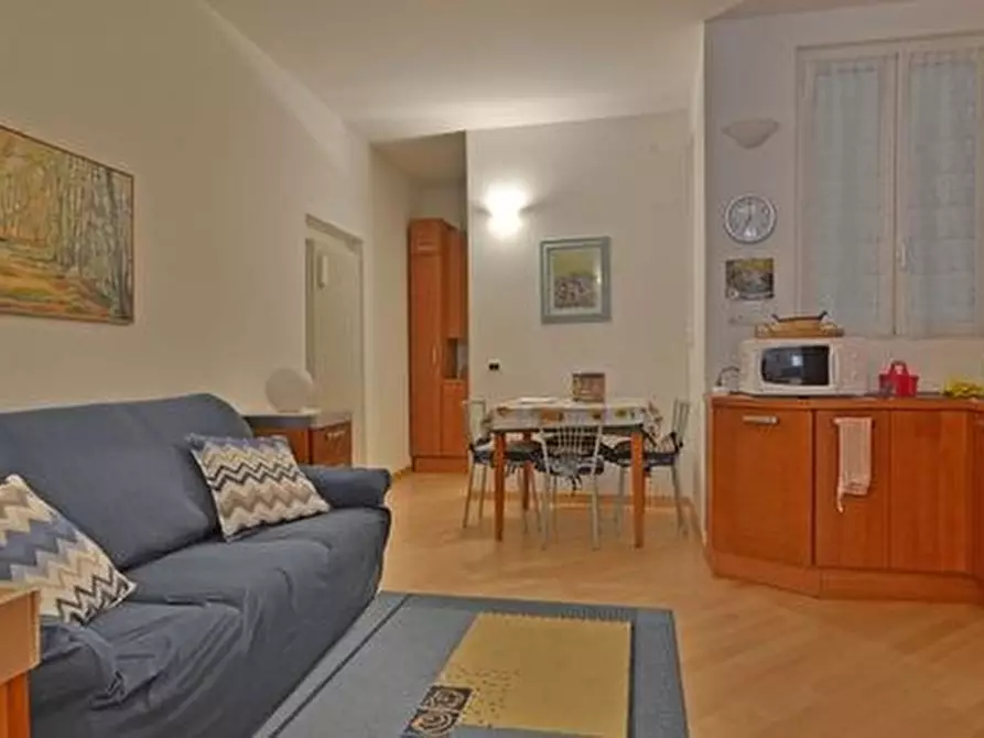 Immagine 3 di Appartamento in affitto  a Varazze