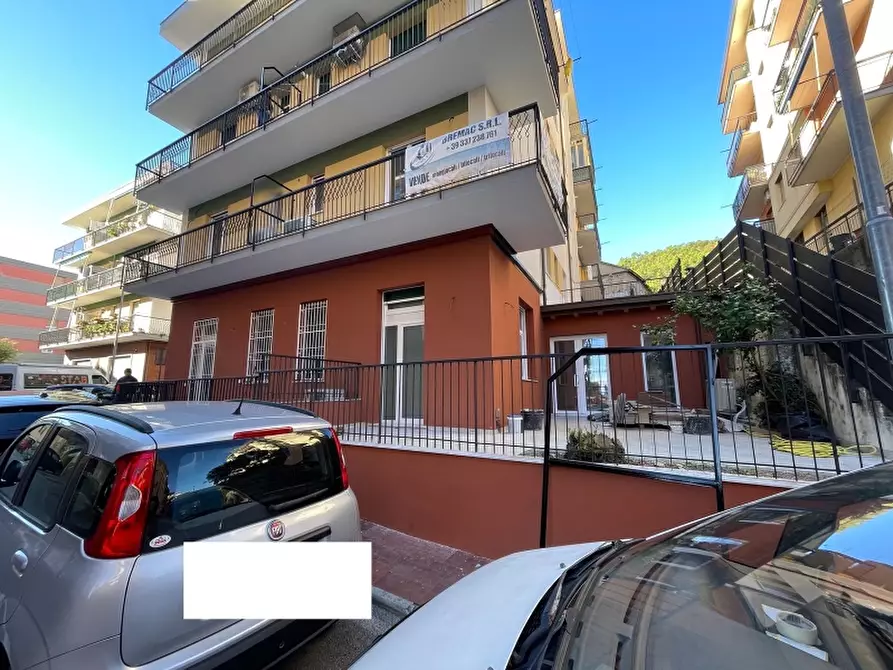 Immagine 2 di Appartamento in vendita  a Cogoleto