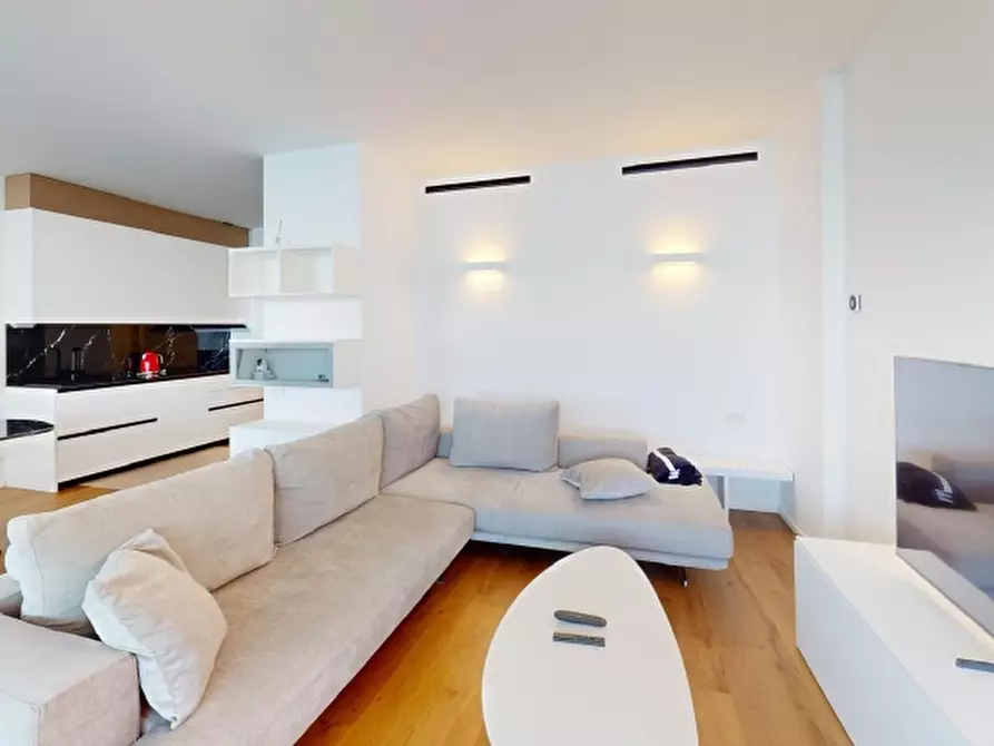 Immagine 12 di Appartamento in affitto  a Varazze