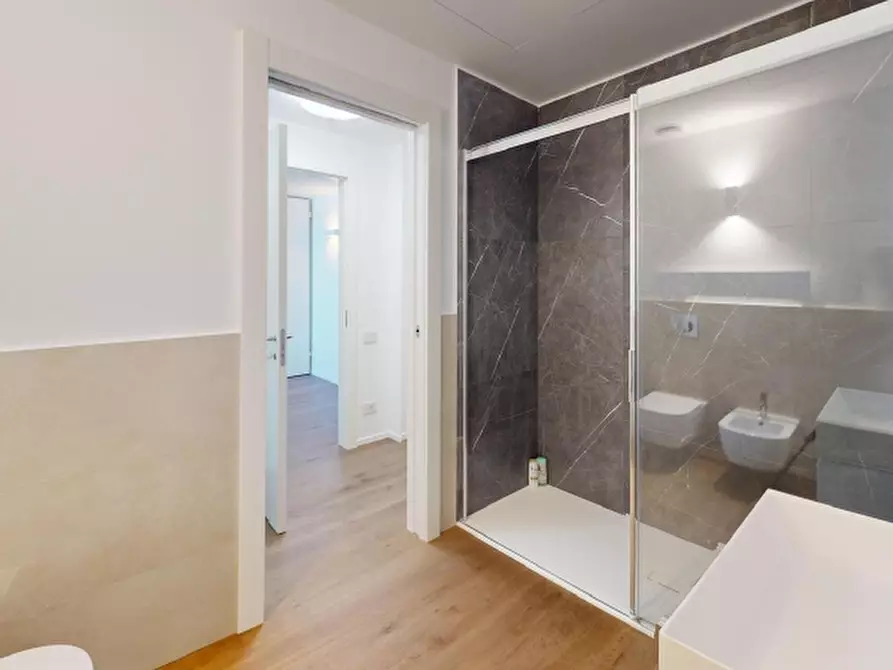 Immagine 5 di Appartamento in affitto  a Varazze