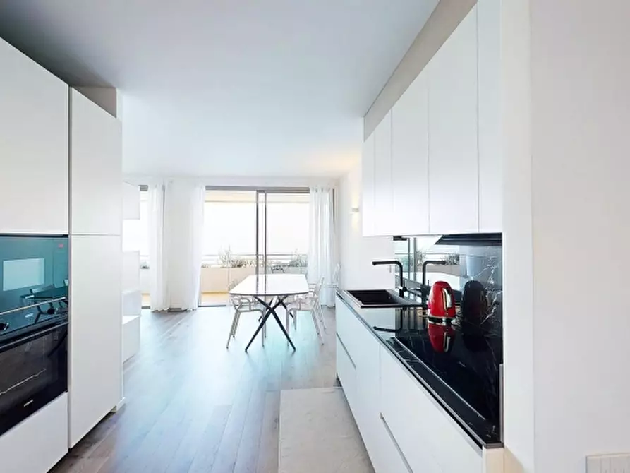 Immagine 10 di Appartamento in affitto  a Varazze