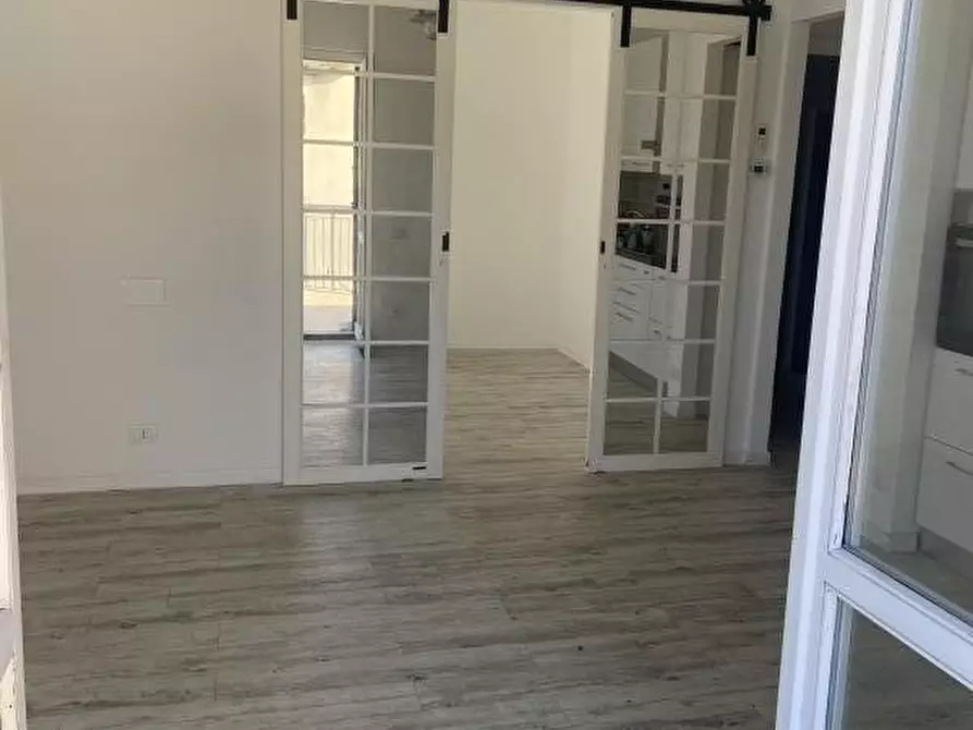 Immagine 9 di Appartamento in vendita  a Varazze