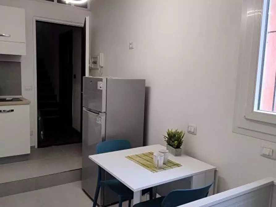 Immagine 2 di Monolocale in vendita  a Varazze