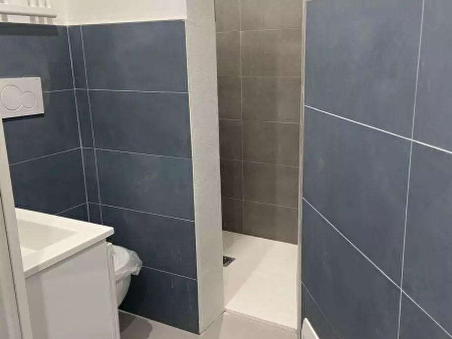 Immagine 24 di Monolocale in vendita  a Varazze