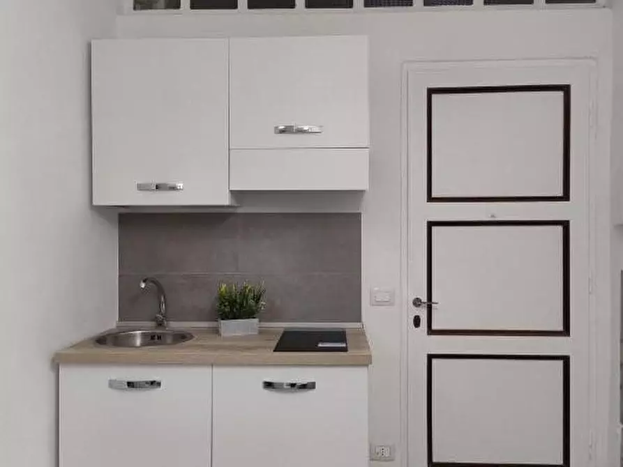 Immagine 4 di Monolocale in vendita  a Varazze