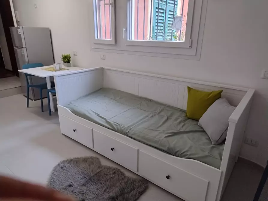 Immagine 5 di Monolocale in vendita  a Varazze