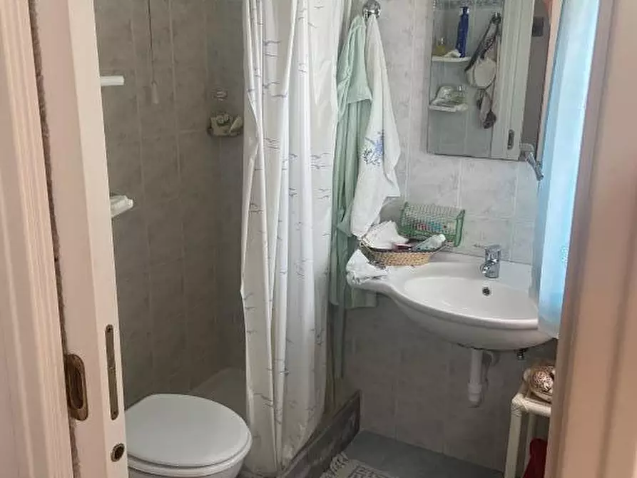 Immagine 4 di Monolocale in vendita  a Varazze