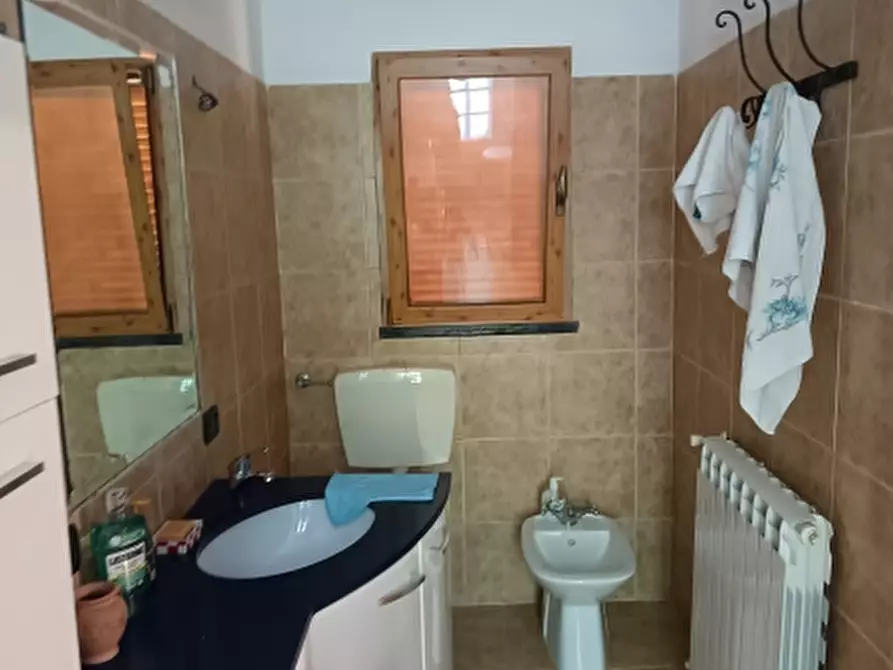 Immagine 4 di Casa indipendente in vendita  a Cogoleto