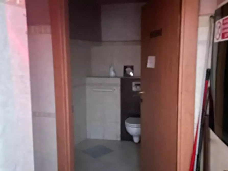 Immagine 13 di Bar / Ristorante in affitto  a Varazze