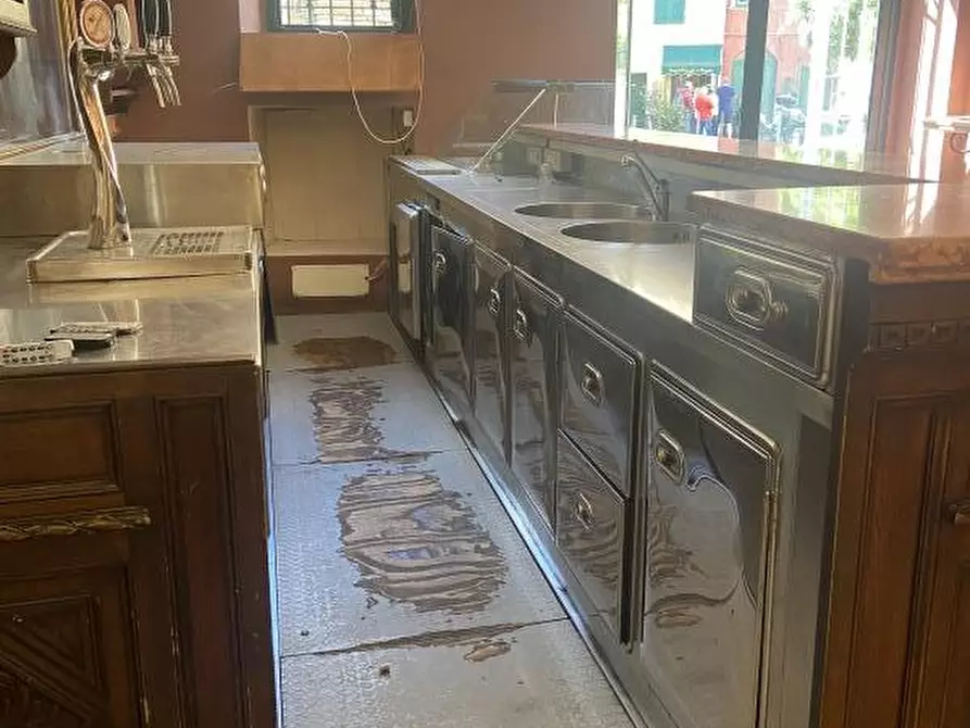 Immagine 15 di Bar / Ristorante in affitto  a Varazze