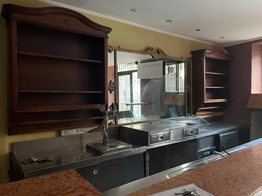 Immagine 5 di Bar / Ristorante in affitto  a Varazze