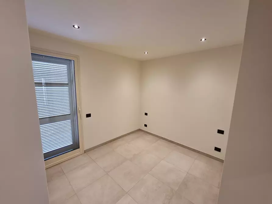 Immagine 13 di Appartamento in vendita  in via castagna 25/1 a Varazze