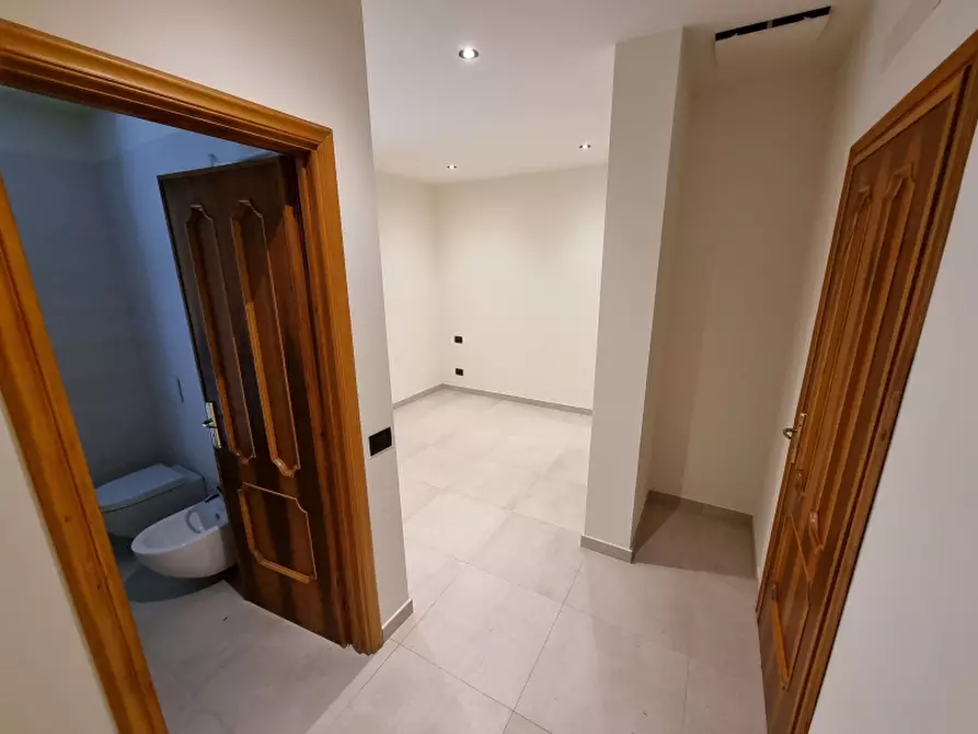 Immagine 17 di Appartamento in vendita  in via castagna 25/1 a Varazze