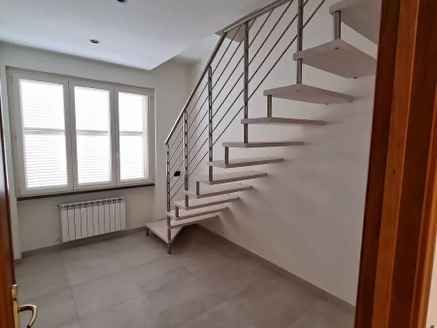 Immagine 21 di Appartamento in vendita  in via castagna 25/1 a Varazze