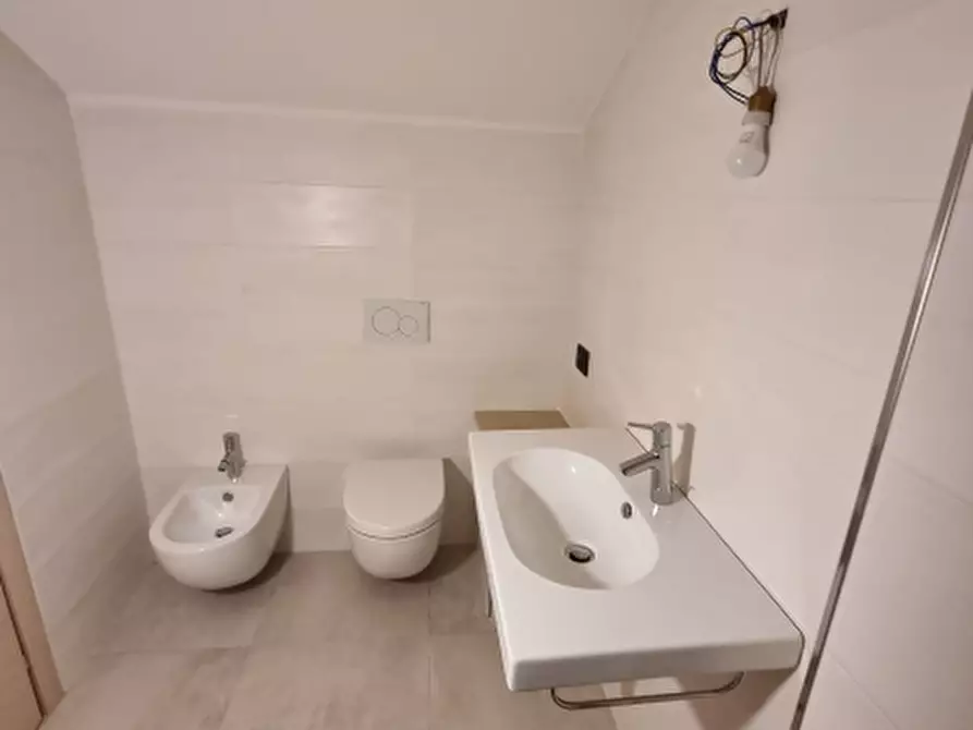 Immagine 23 di Appartamento in vendita  in via castagna 25/1 a Varazze