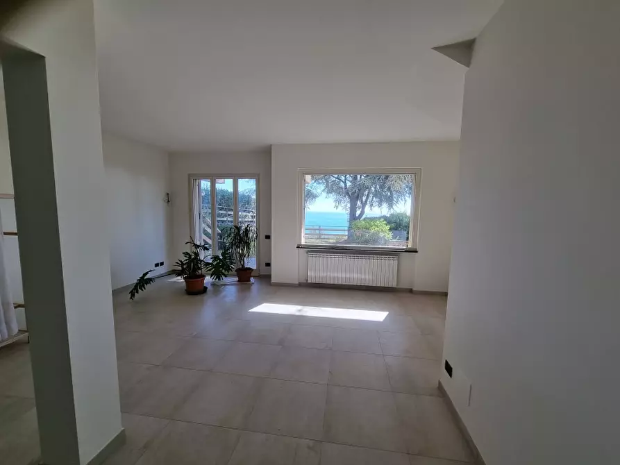 Immagine 6 di Appartamento in vendita  in via castagna 25/1 a Varazze