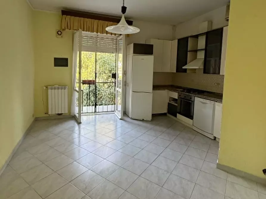 Immagine 5 di Appartamento in vendita  a Varazze