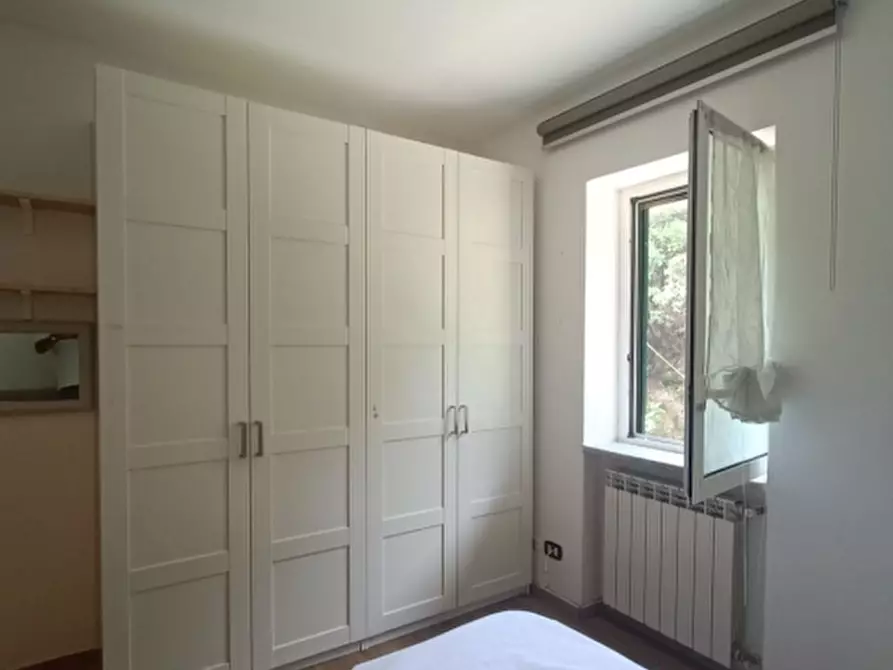 Immagine 19 di Appartamento in vendita  a Varazze