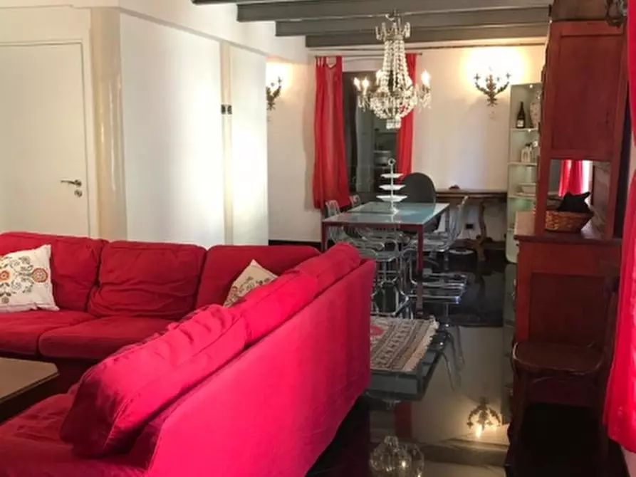 Immagine 3 di Appartamento in vendita  a Varazze