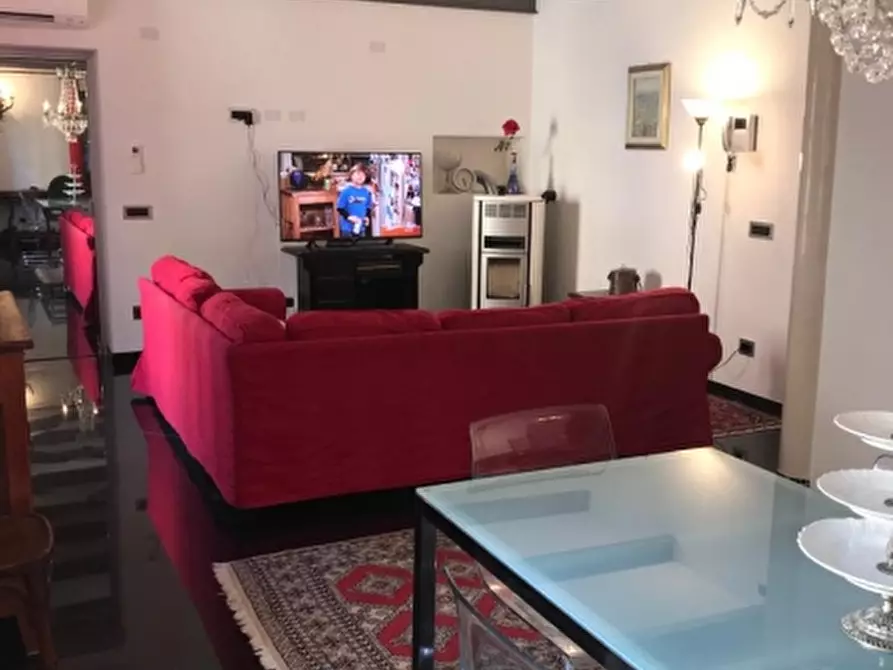 Immagine 4 di Appartamento in vendita  a Varazze