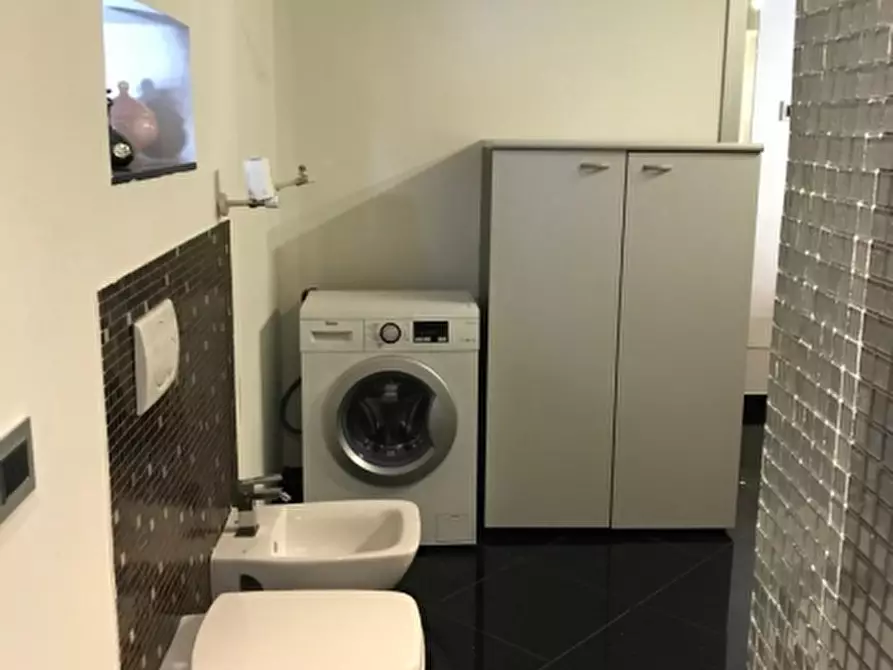 Immagine 5 di Appartamento in vendita  a Varazze