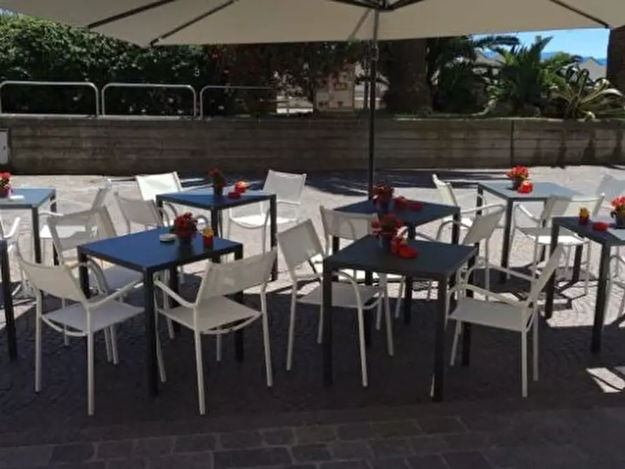 Immagine 2 di Bar / Ristorante in vendita  a Celle Ligure