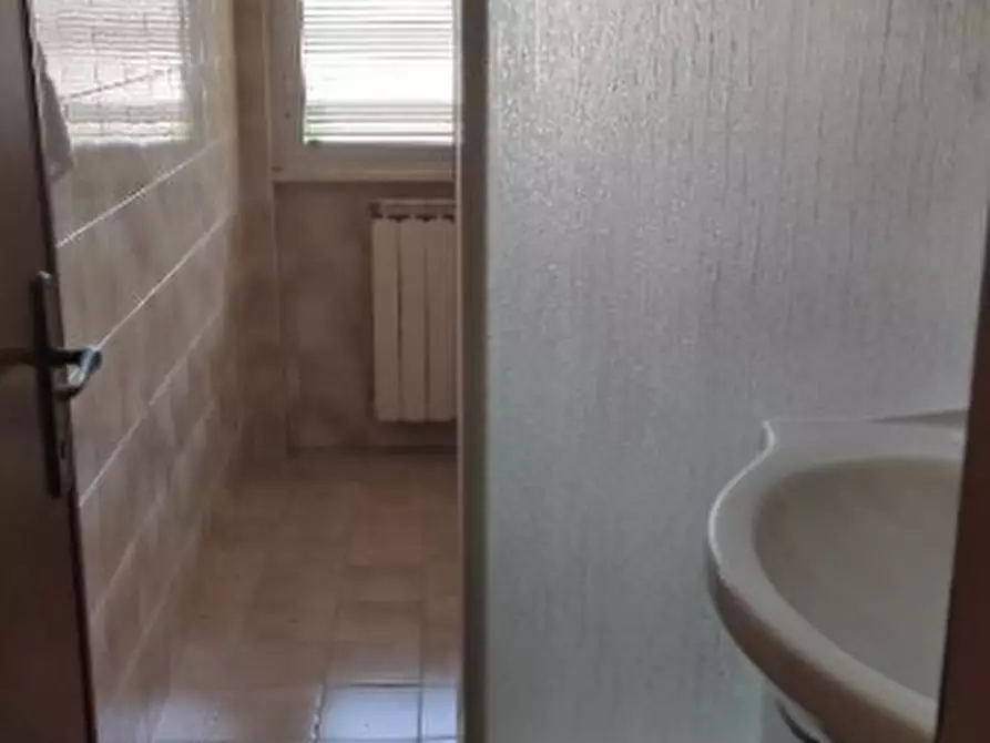 Immagine 3 di Appartamento in vendita  in Via Ragazzi del 99 4 a Varazze