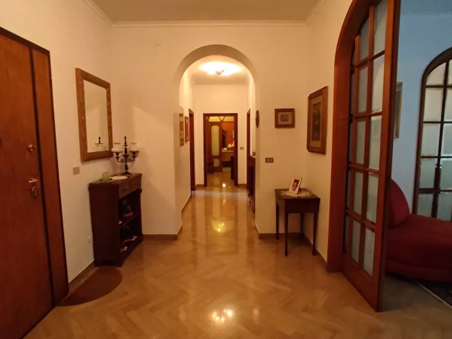 Immagine 21 di Appartamento in vendita  a Bari