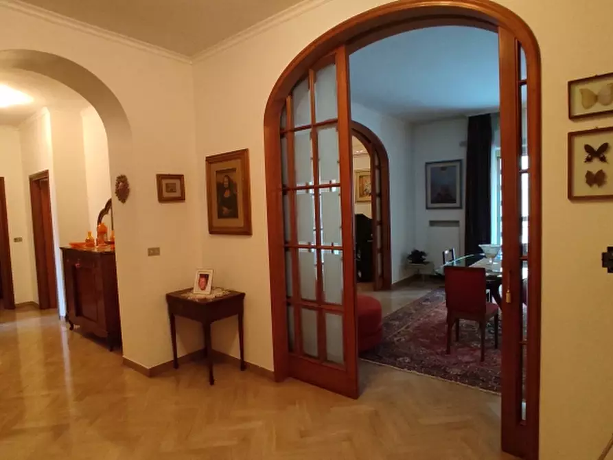 Immagine 28 di Appartamento in vendita  a Bari