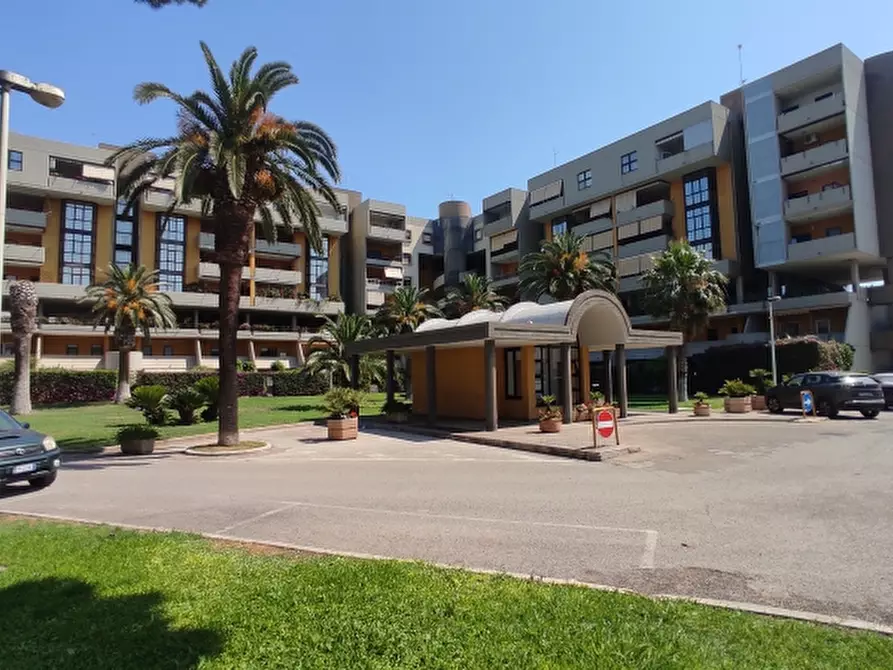 Immagine 1 di Appartamento in vendita  a Bari