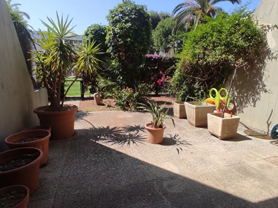 Immagine 19 di Appartamento in vendita  a Bari