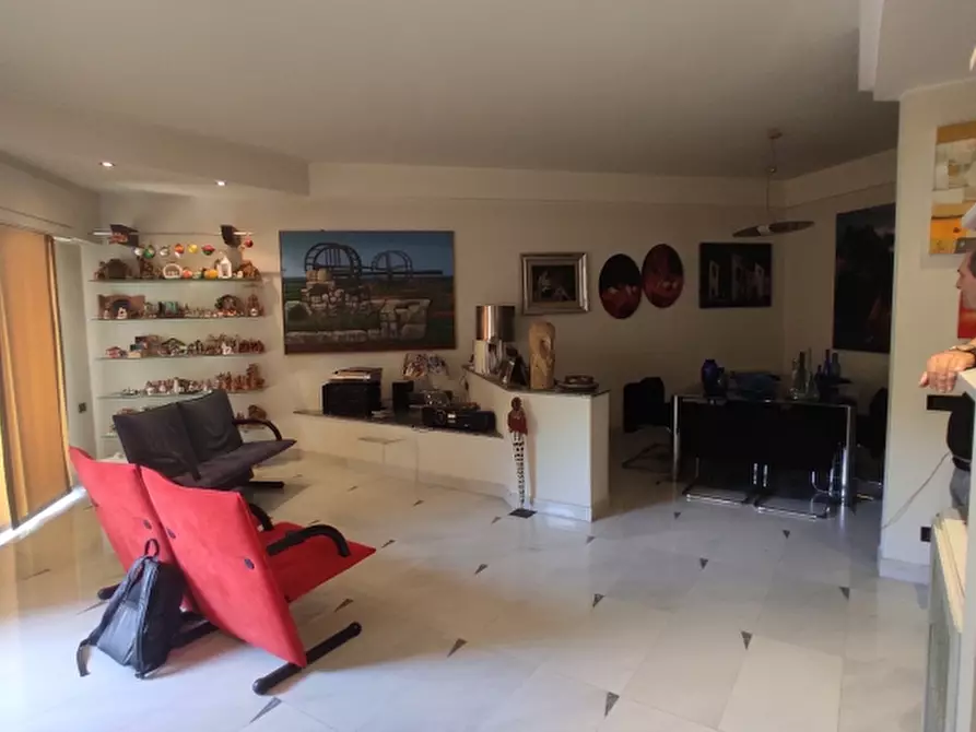 Immagine 4 di Appartamento in vendita  a Bari