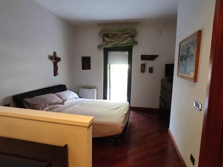 Immagine 11 di Appartamento in vendita  a Bari