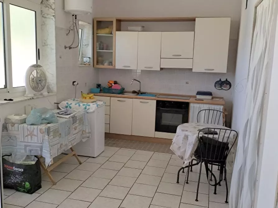 Immagine 13 di Villa in vendita  a Bari