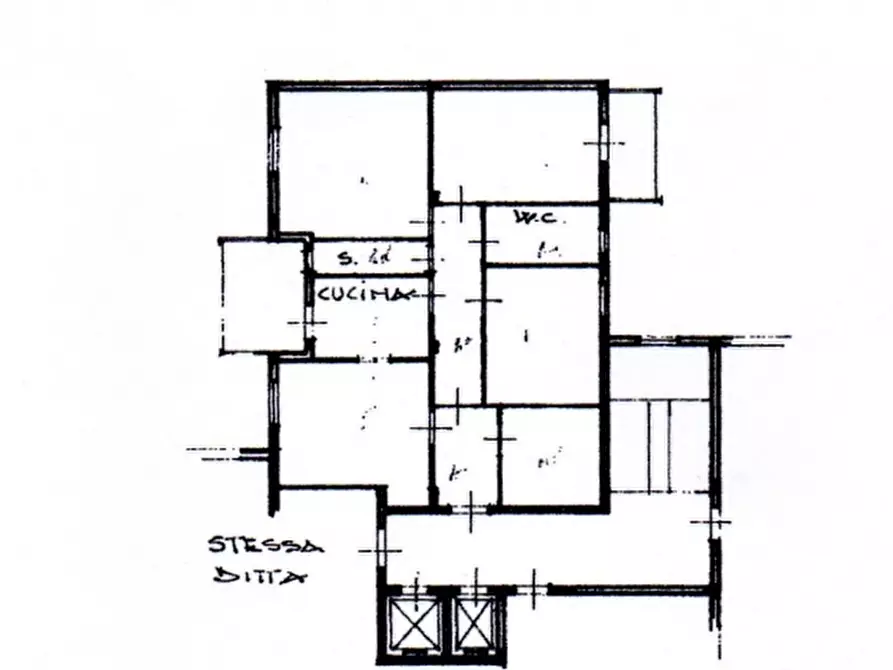 Immagine 16 di Appartamento in vendita  a Bari