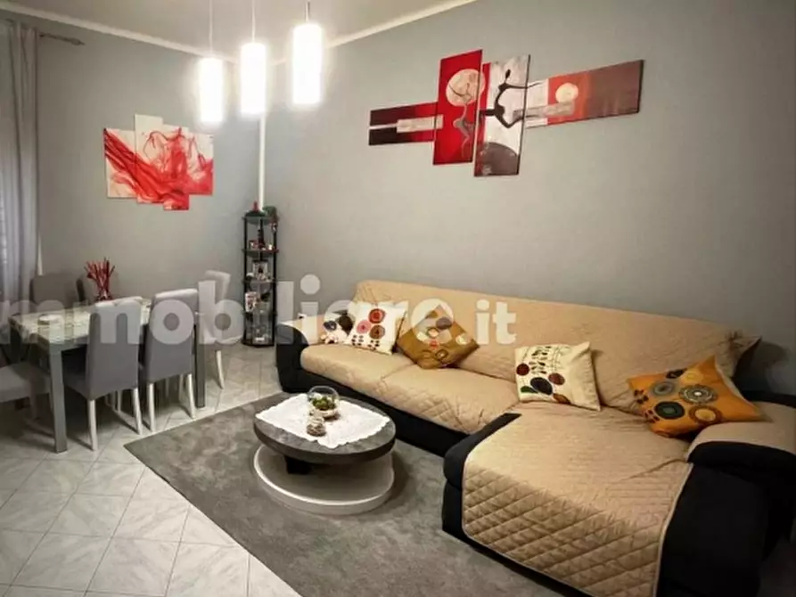 Immagine 11 di Appartamento in vendita  a Bari