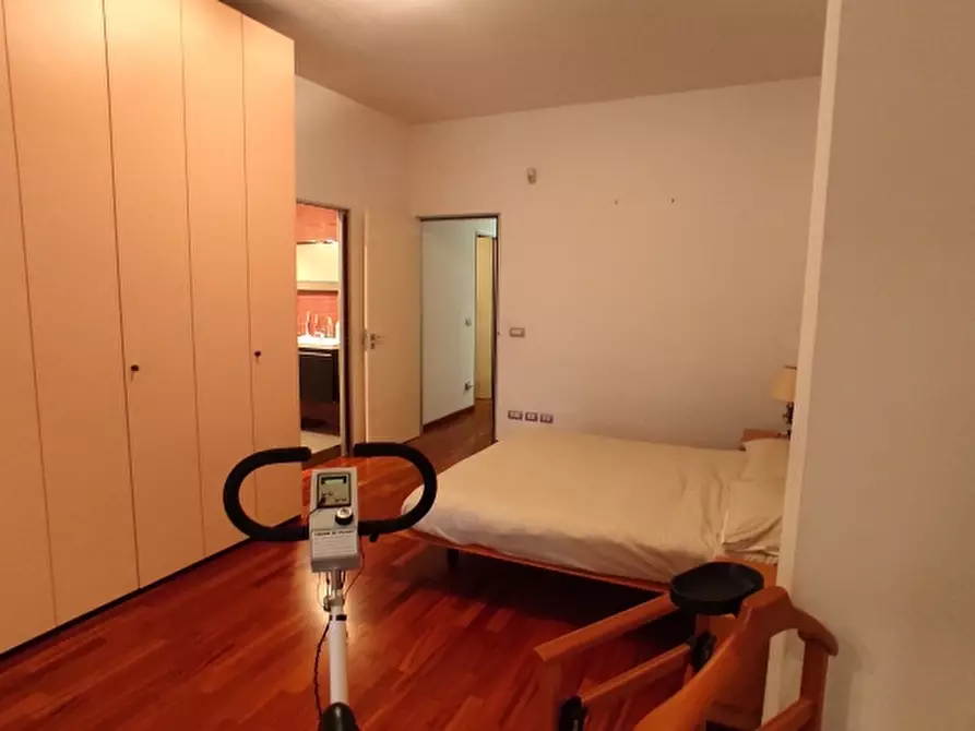 Immagine 18 di Appartamento in vendita  a Bari