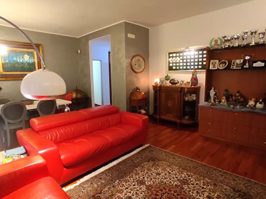 Immagine 8 di Appartamento in vendita  a Bari