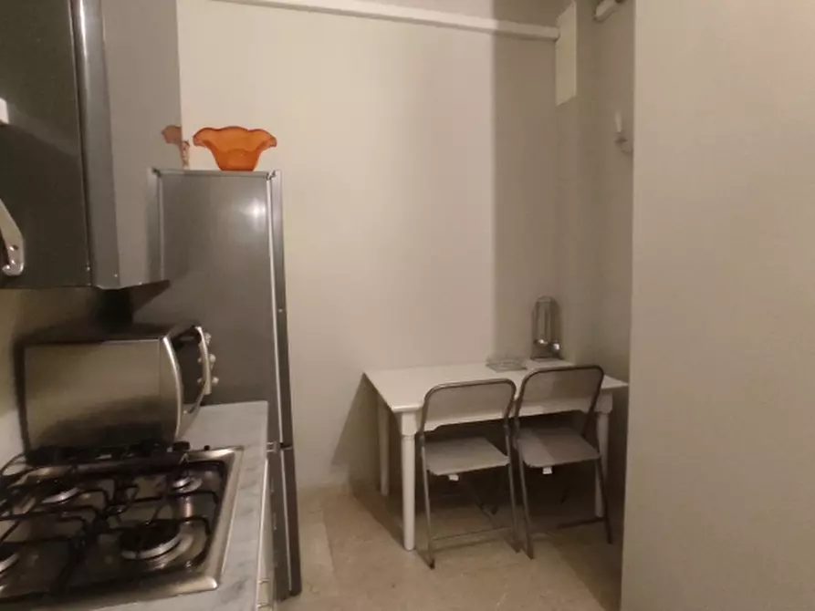 Immagine 8 di Appartamento in affitto  in Largo Nitti Valentini 3 a Bari