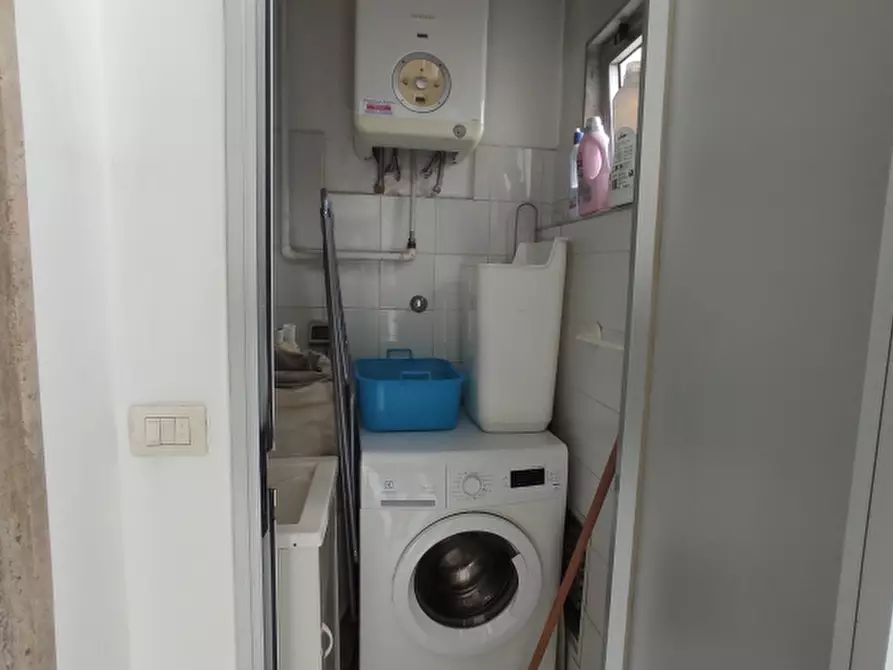 Immagine 10 di Appartamento in vendita  a Bari