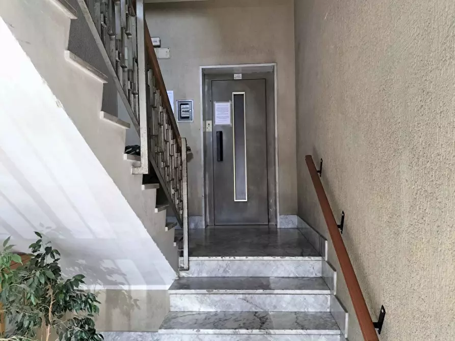 Immagine 13 di Appartamento in vendita  a Modugno