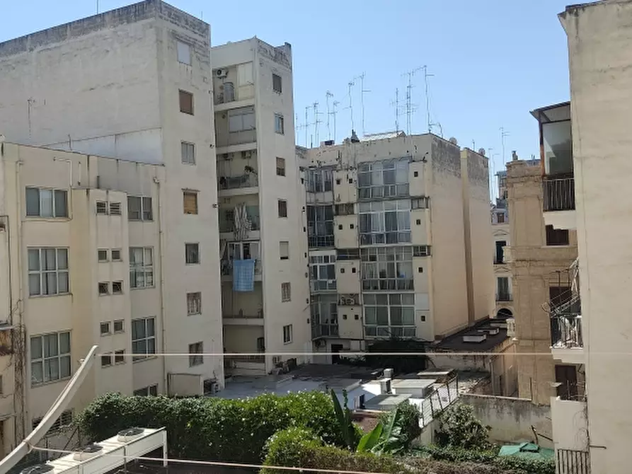 Immagine 6 di Appartamento in vendita  a Bari