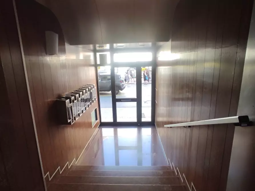 Immagine 9 di Appartamento in vendita  a Bari
