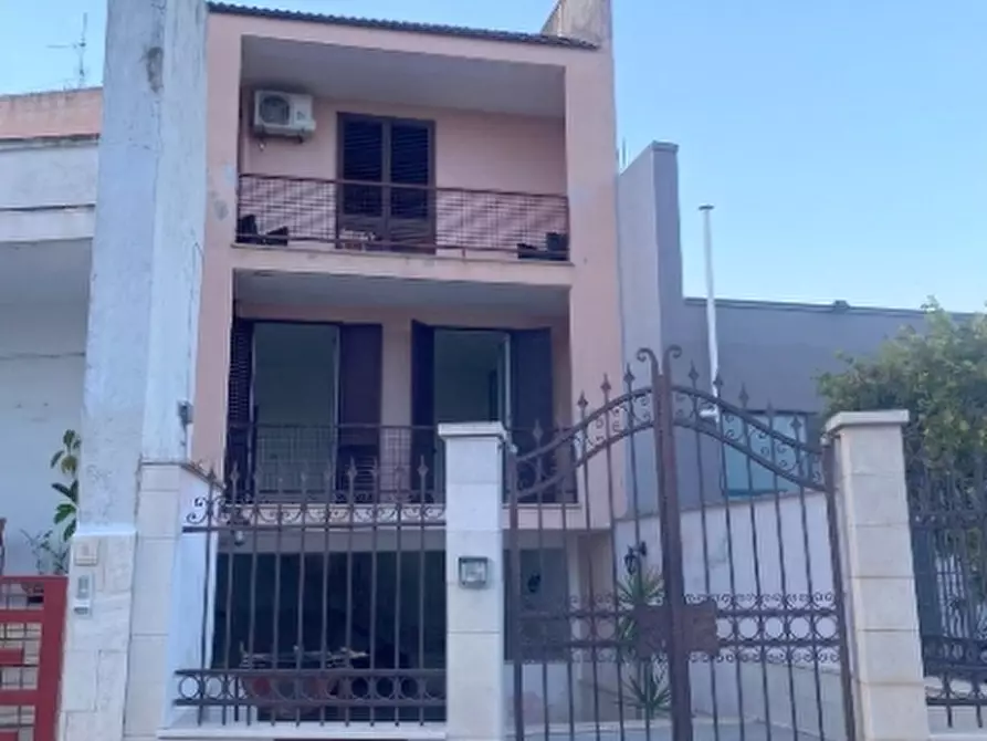 Immagine 16 di Appartamento in vendita  in Via Mazzini a Cellamare